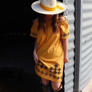 Auburn Off the Shoulder Dress Mustard NWT